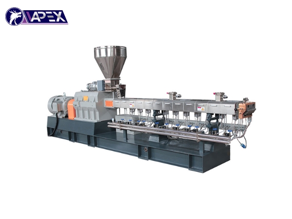 Máy đùn trục vít đôi là thiết bị không thể thiếu trong quy trình gia công nhựa  